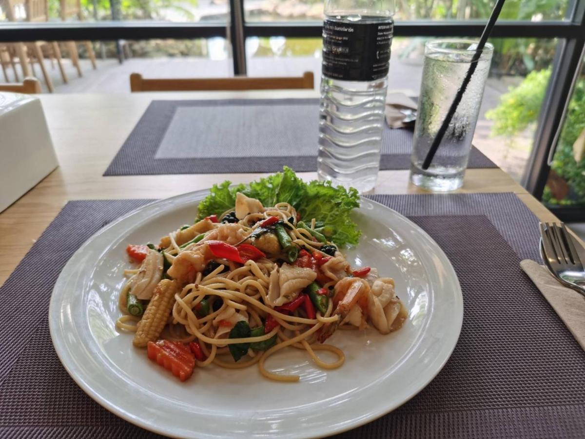 Interpark Hotel & Residence, Eastern Seaboard 라용 외부 사진