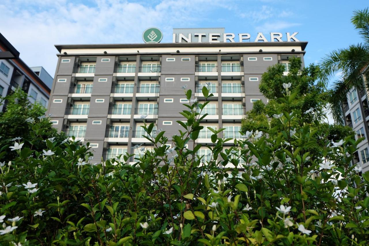 Interpark Hotel & Residence, Eastern Seaboard 라용 외부 사진